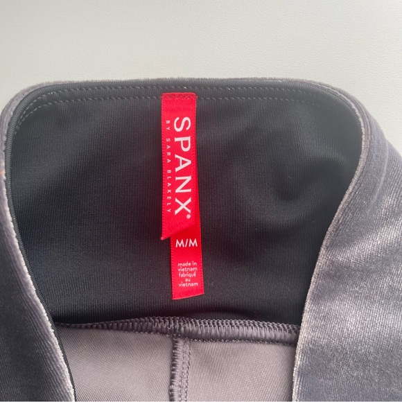 SPANX Grey Velvet Tummy Control High Waisted Tights Leggings Size M - Picture 3 of 11